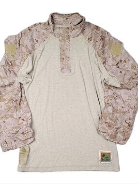USMC Frog FR Combat Ensemble Shirt Mens Medium Desert Marpat Camo Beige 1/4 Zip